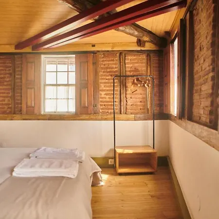 Casa Da Praca Velha Гостьовий будинок Брага