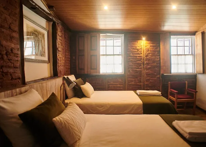 Casa Da Praça Velha Maison d'hôtes *